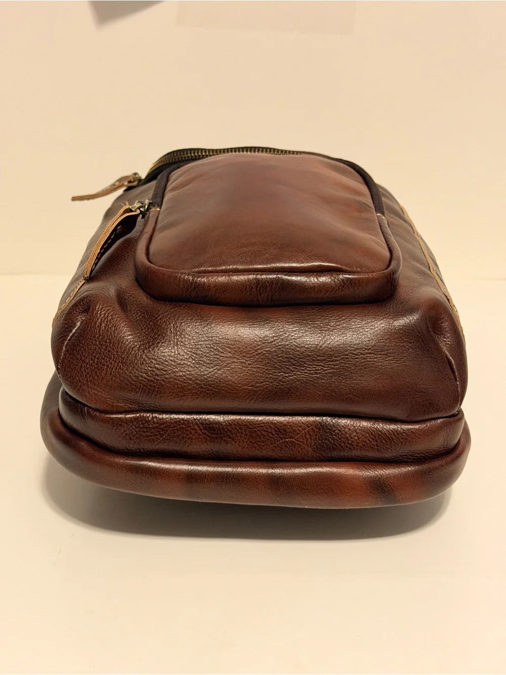 NWT Lannsyne’s Men’s Classic Full Grain Leather Sling Bag - Brown